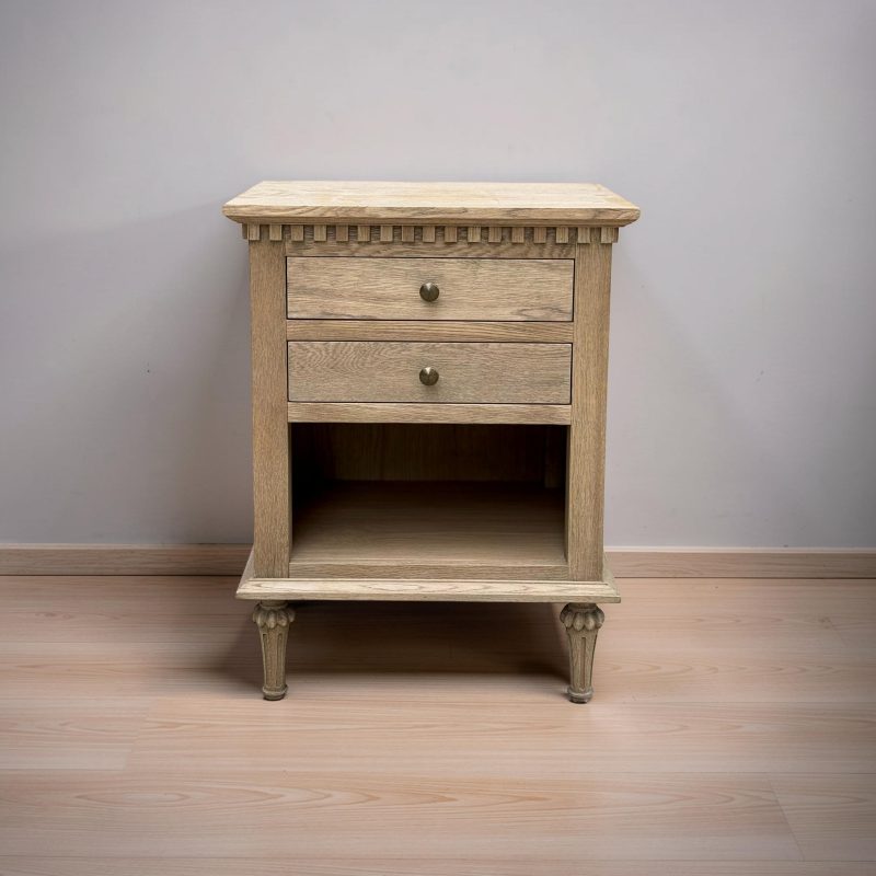 BAYSIDE SIDE TABLE DARK OAK SMALL